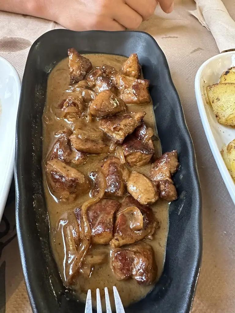 ROZA BEEVA_Το Στενό_Kavála_review