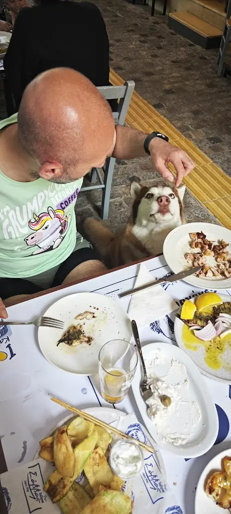 Svetoslav Trendafilov_Mermaids And Guys_Kavála_review