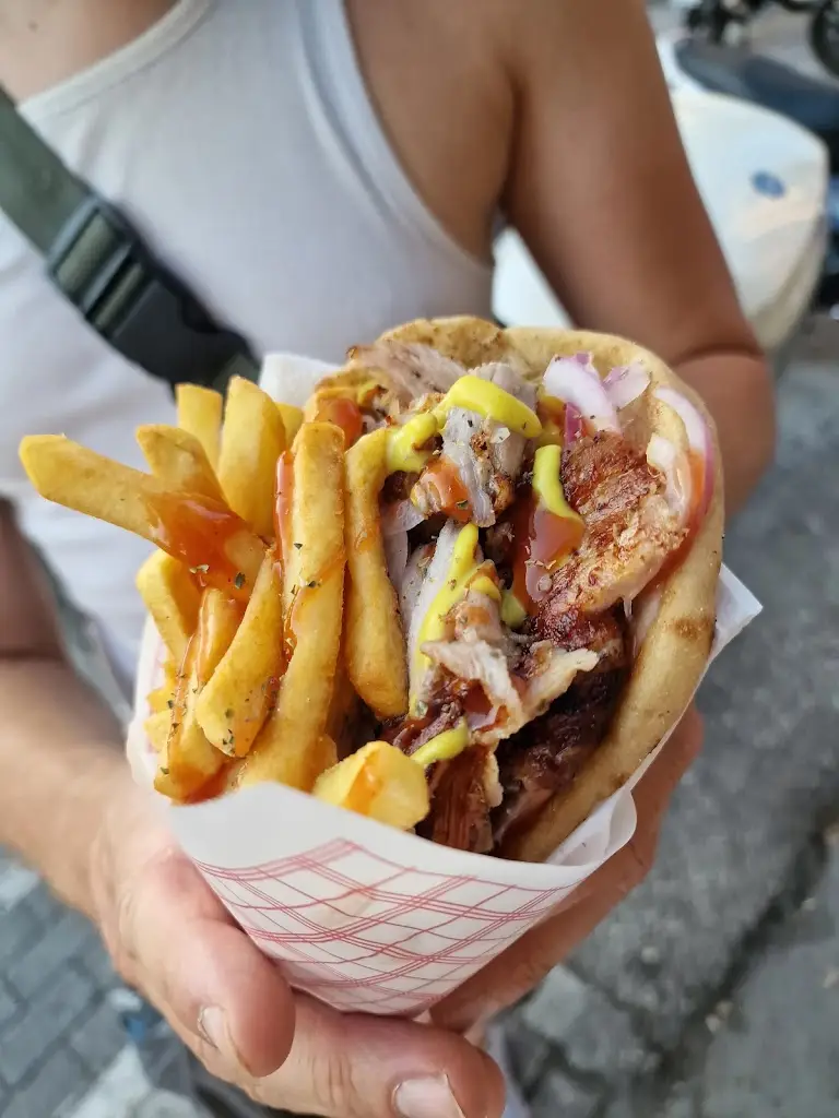 Menü_Savvas Best Gyros_Kavála_Bild_3