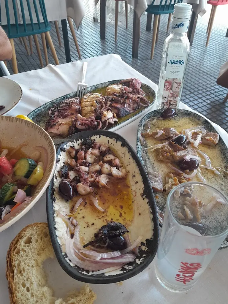 Menü_To Limani_Kavála_Bild_8