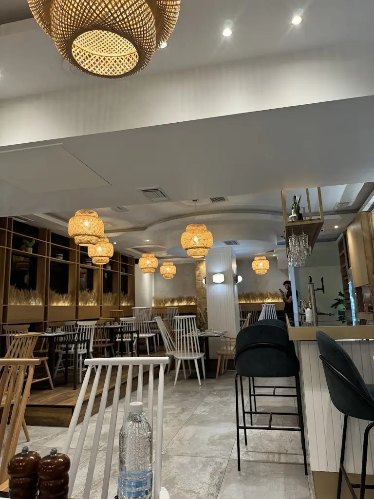 Olena Harbuz_Troufa Restaurant Greek cuisine_Kavála_review