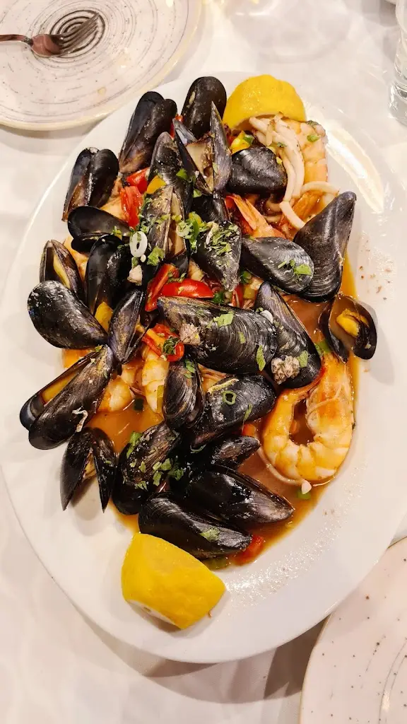 Menu_Taverna Epinio Seafood Alchemist_Kavála_image_5