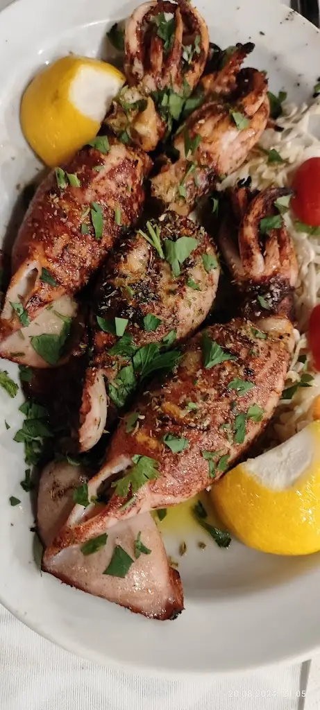 Menu_Taverna Epinio Seafood Alchemist_Kavála_image_8