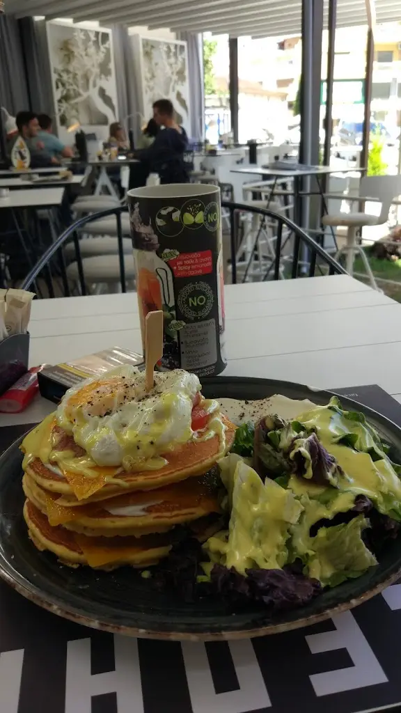 Menu_Scenario_Komotiní_immagine_9