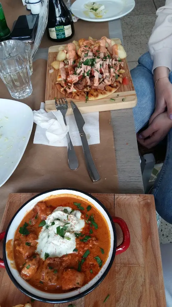 Menu_το Κουτί_Komotiní_immagine_7