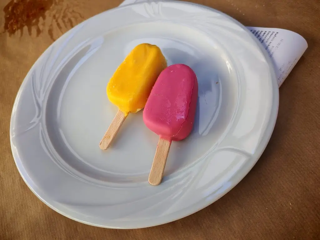 Menu_το Κουτί_Komotiní_immagine_9