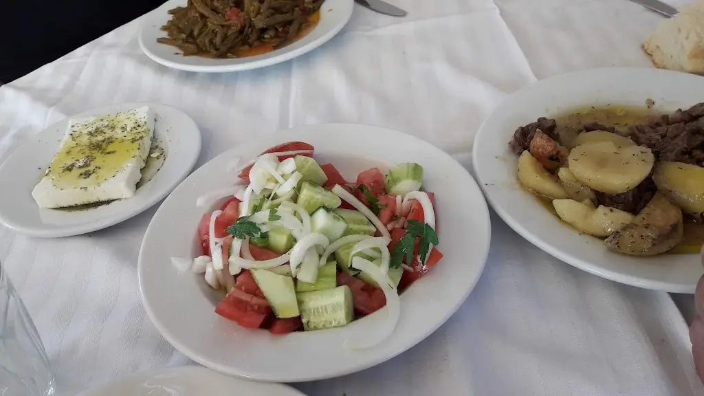 Menü_Τα Αδέρφια_Komotiní_Bild_2