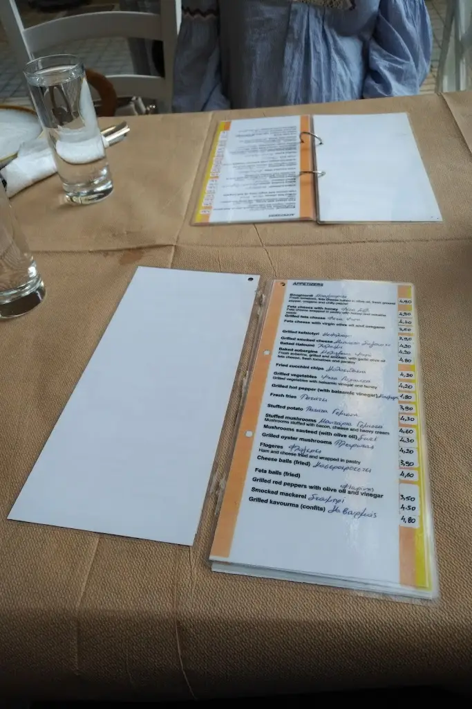 Bogdan Musat_Στη Λαδόκολα_Komotiní_avis