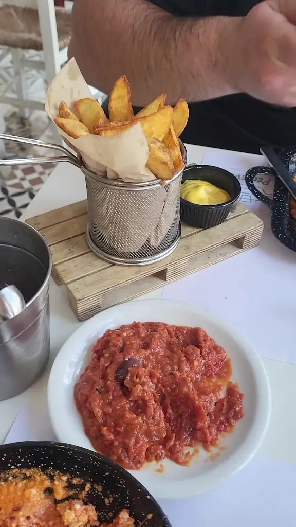 Ρεφενέ_Komotiní_slider_image_2