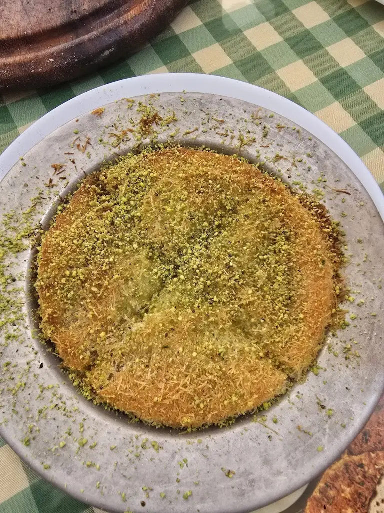 Mikaela Kevani_Konyalı Restaurant_Komotiní_review