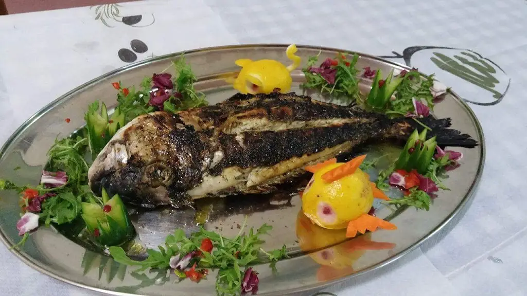 Menü_ΨΑΡΟΤΑΒΕΡΝΑ ΤΟ ΣΤΕΚΙ to Steki_Kyprínos_Bild_8