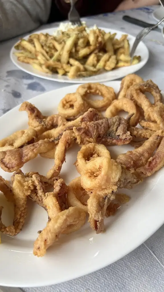 ΨΑΡΟΤΑΒΕΡΝΑ ΤΟ ΣΤΕΚΙ to Steki_Kyprínos_slider_image_3