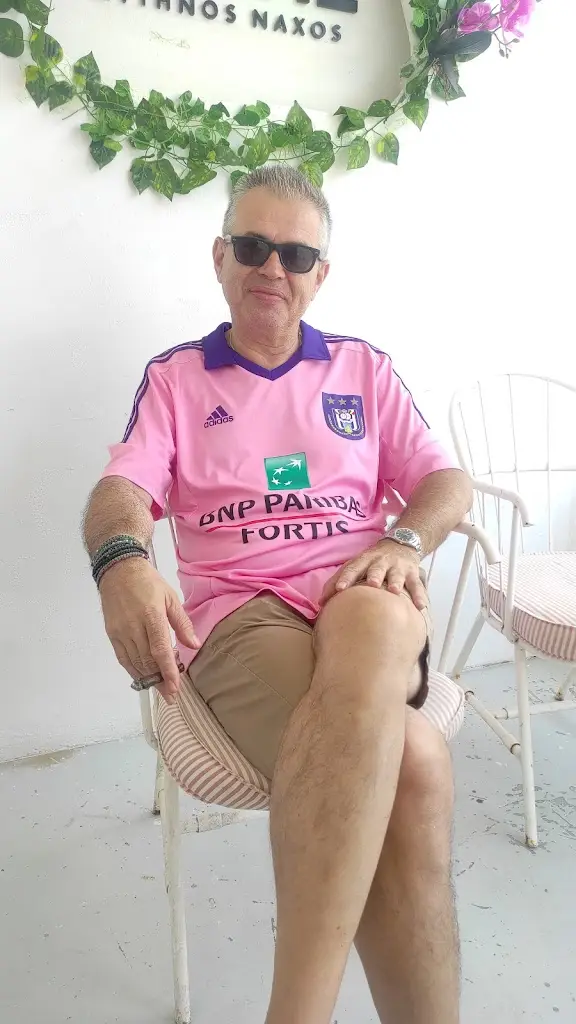 Napoleon Anagnostou_HUG ME Kythnos (breakfast, brunch, pizza & cocktails)_Kyprínos_Bewertung