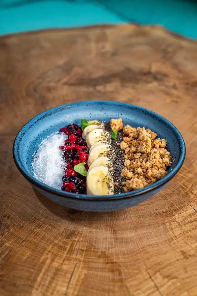 HUG ME Kythnos (breakfast, brunch, pizza & cocktails)_Kyprínos_slider_image_3