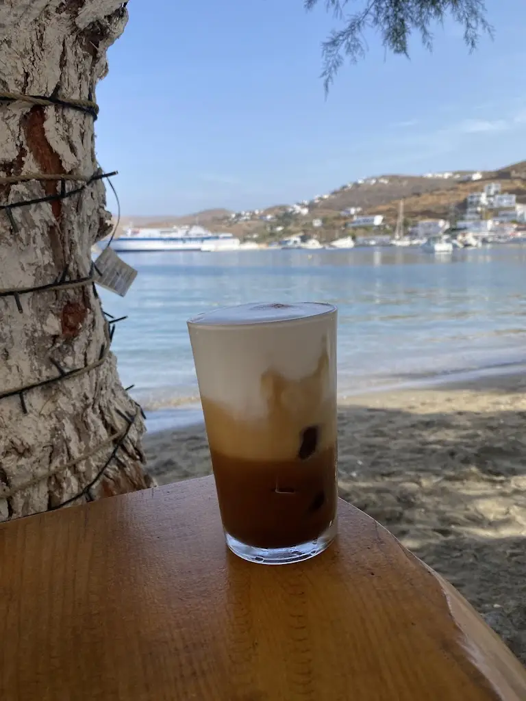 Stavros Paraskevaides_Mirra_Kyprínos_Bewertung