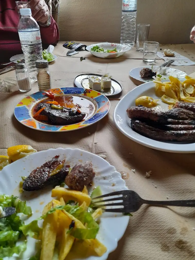 Menü_Taverna Kiki_Kyprínos_Bild_2