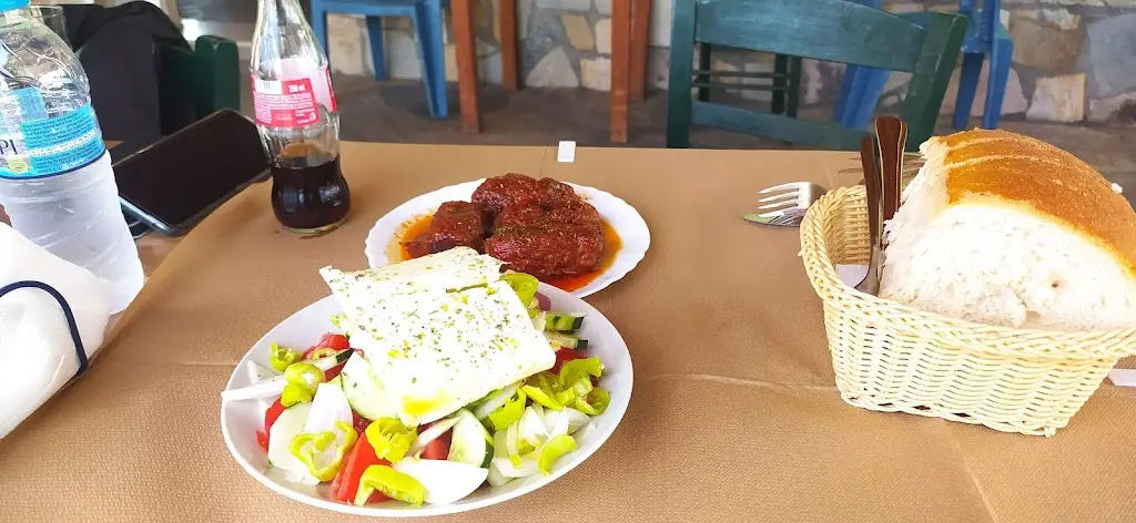 Menü_Taverna Kiki_Kyprínos_Bild_5