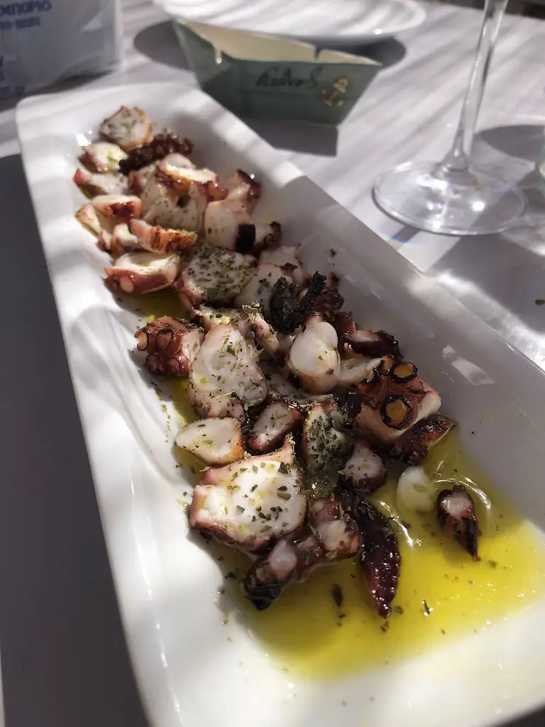 Dave Watson_OYSTER_Kyprínos_recensione