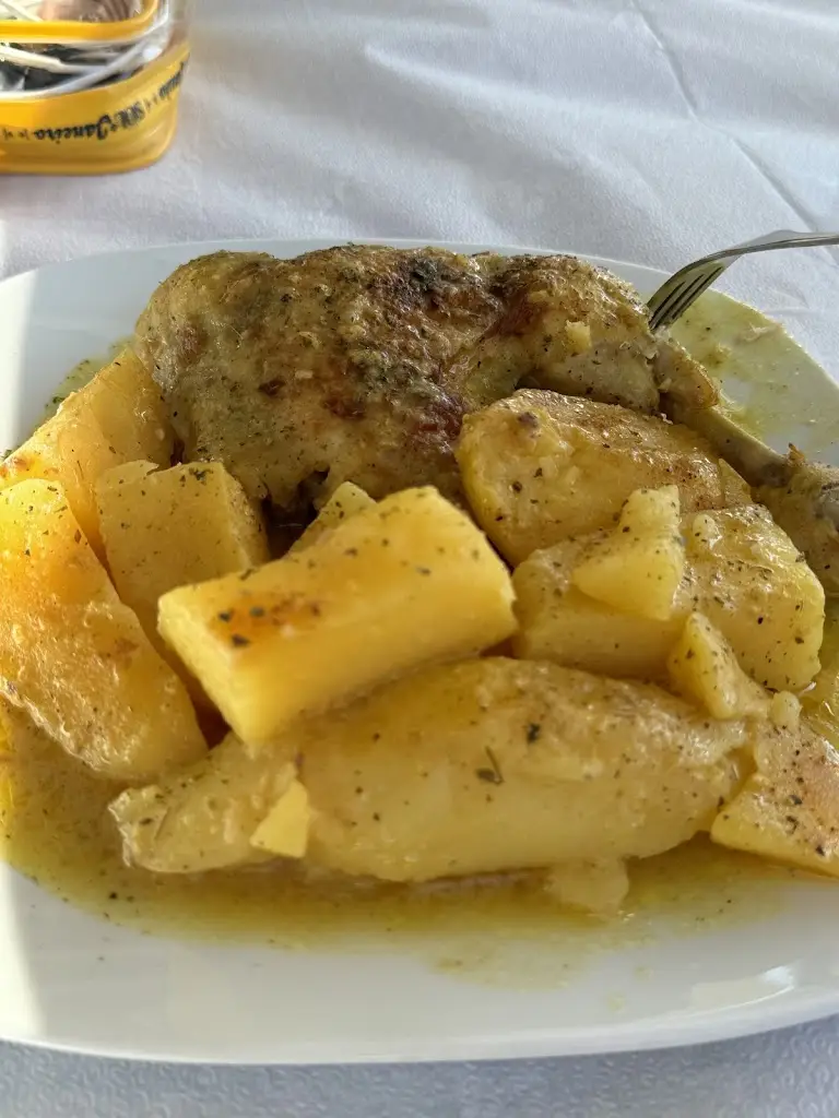 Vasiliki Tat_Arapis Restaurant_Kyprínos_Bewertung