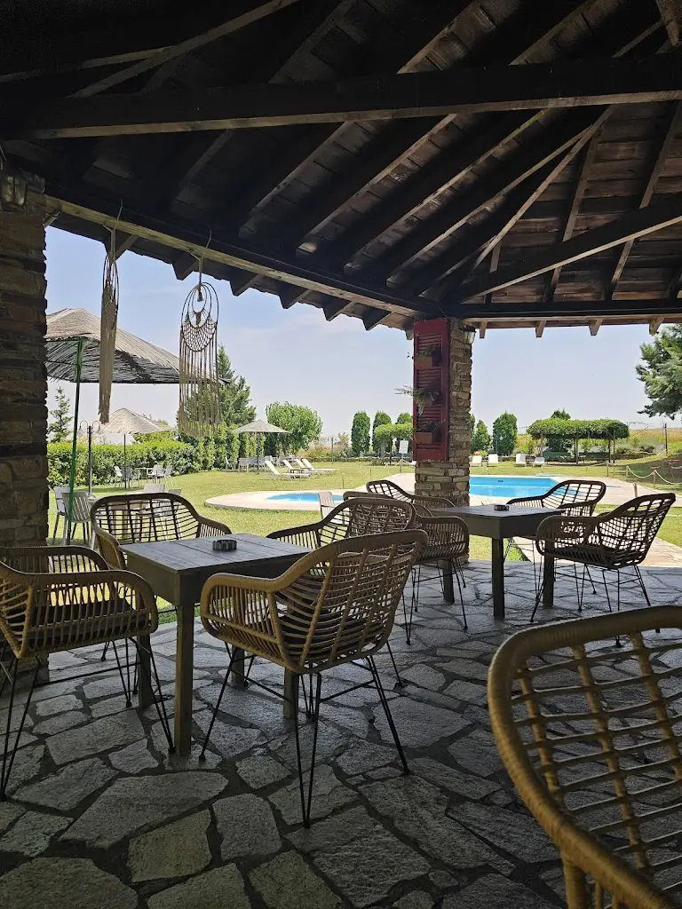 Eurothirama Restaurant in Kyprínos