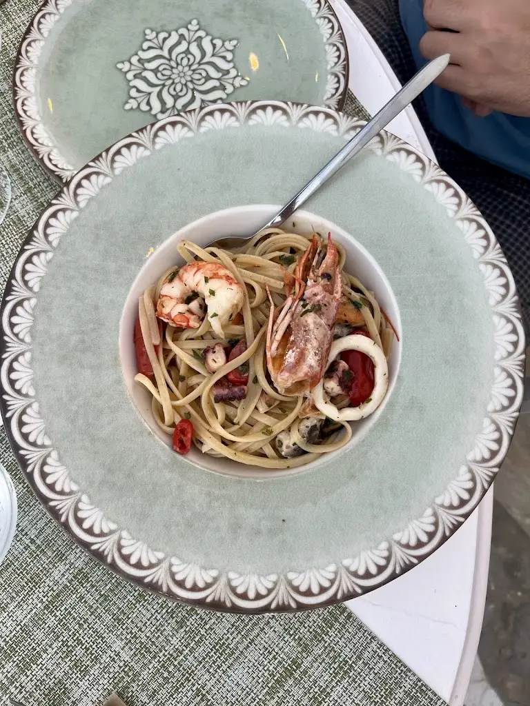 denise rekem_Aella Restaurant_Kyprínos_Bewertung