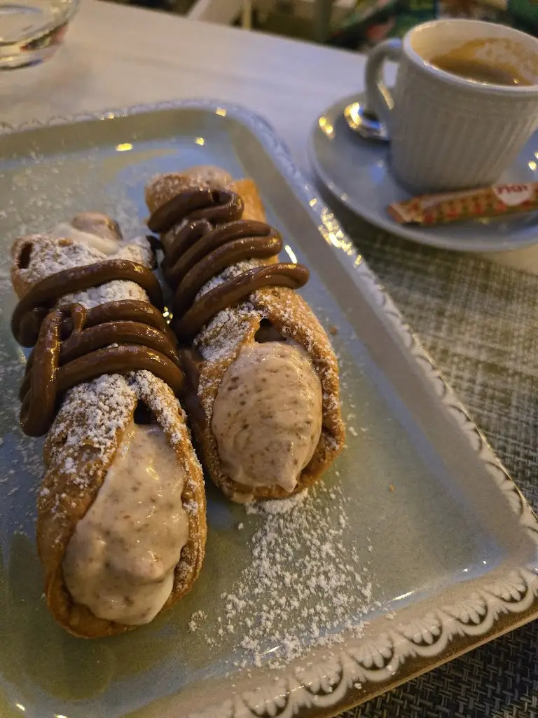 George Trakas_Aella Restaurant_Kyprínos_Bewertung