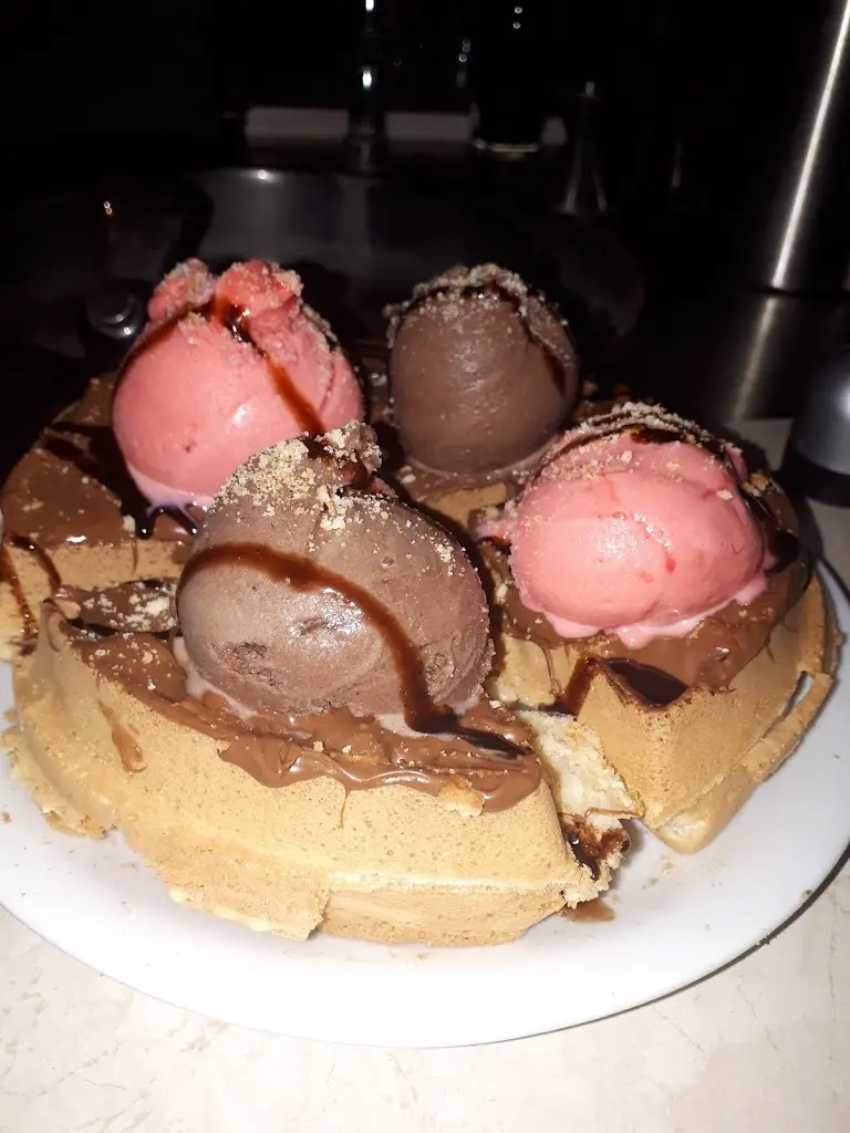 Menu_Mokambo Bistro Caffe_Kyprínos_immagine_4