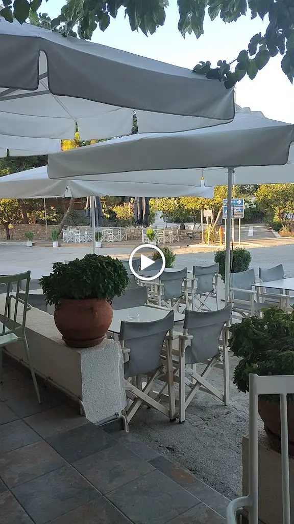 Pezoula The Meeting Point_Lemnos_slider_image_2