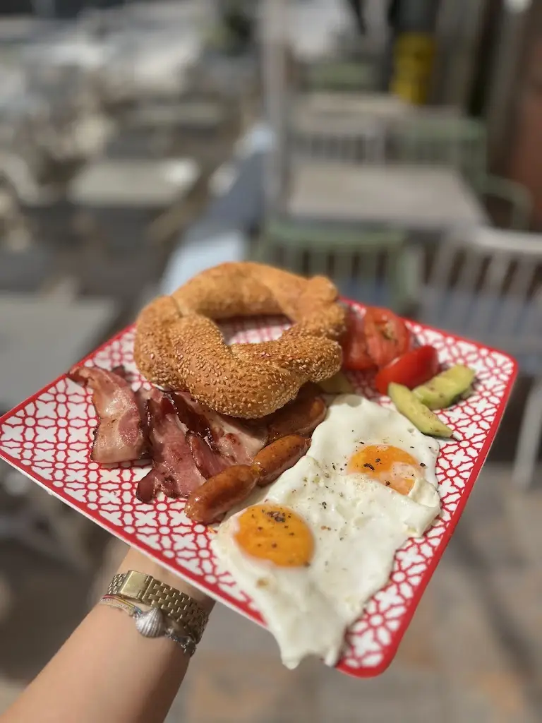 Pezoula The Meeting Point_Lemnos_slider_image_3