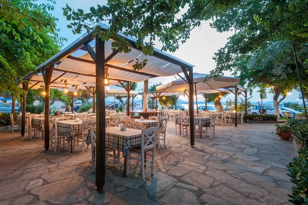 To Kyma Restaurant in Lemnos