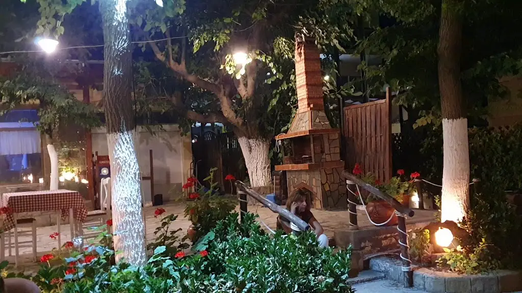 To Kyma_Lemnos_slider_image_2