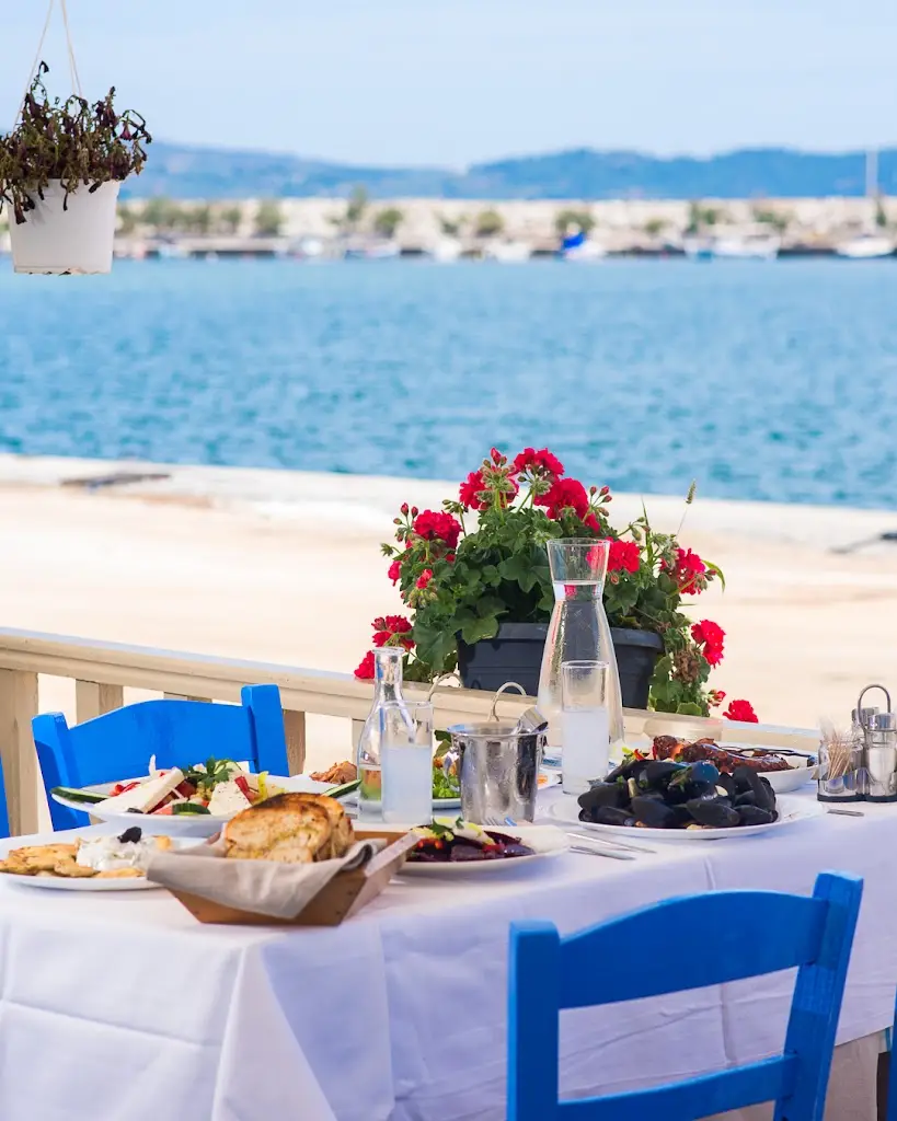 Molos Restaurant Limenaria Thassos_Limenária_slider_image_3