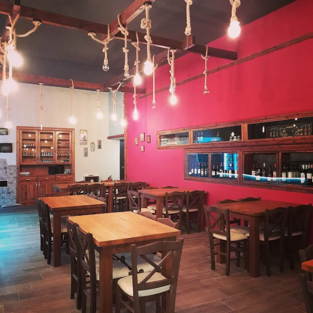 ΘΑΣΙΩΝ ΣΥΜΠΟΣΙΟ-THASSIAN SYMPOSIUM Restaurant in Limenária