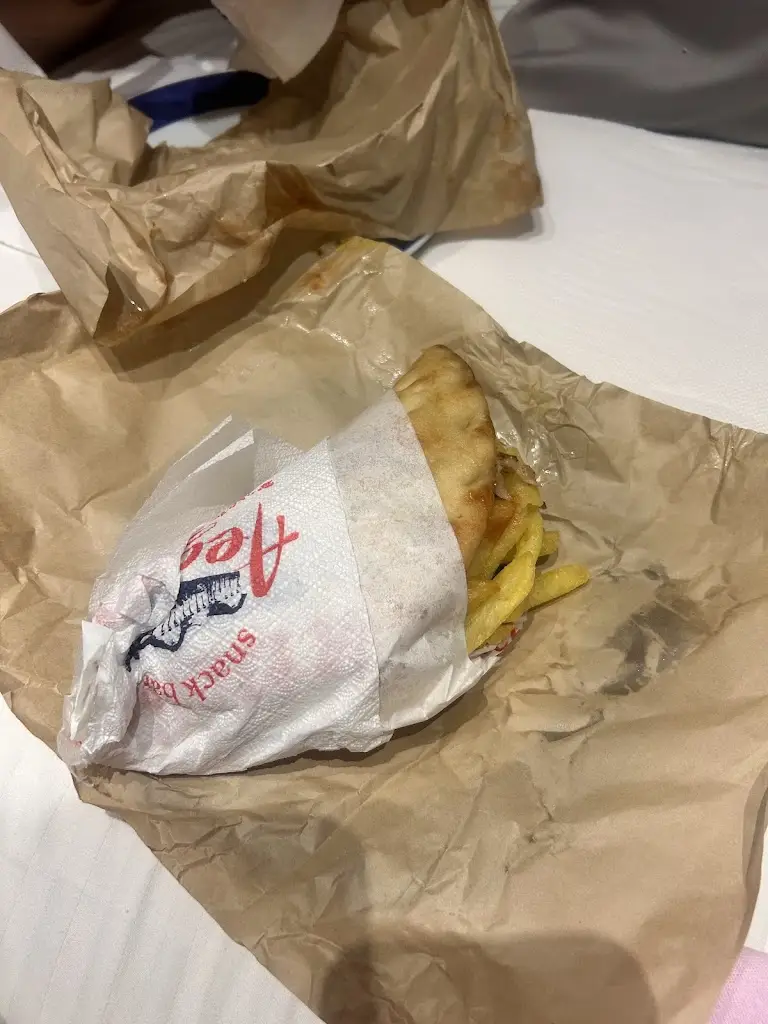 Makedonka Vasileva_Snack Bar Aegean_Limenária_Bewertung