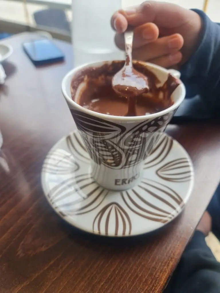 Menü_Mplionis_Limenária_Bild_8