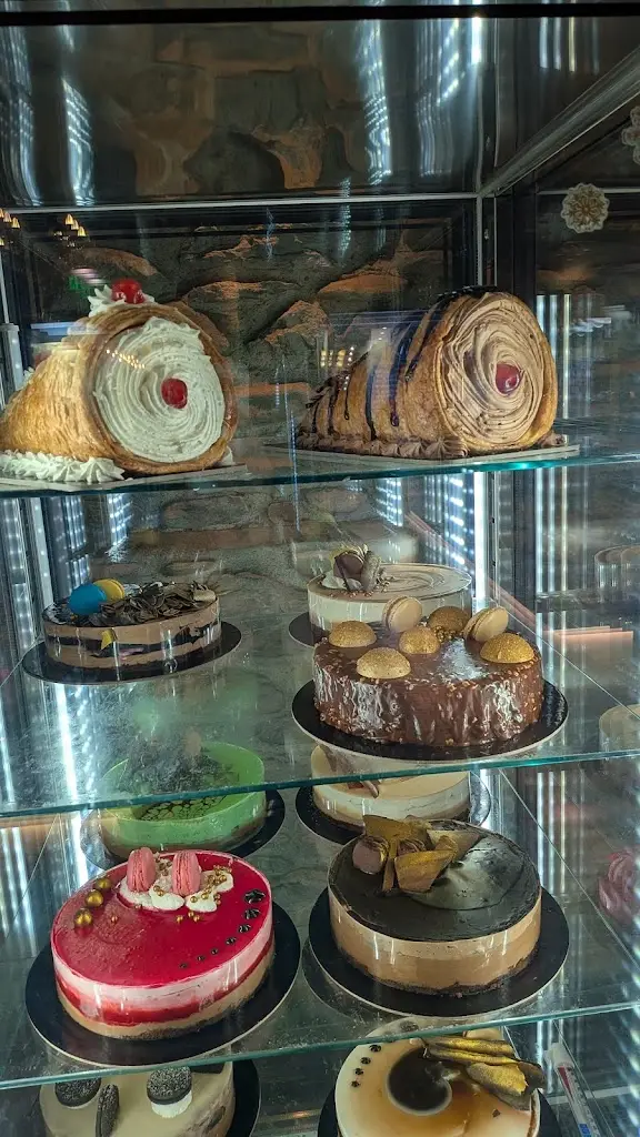 Mplionis_Limenária_slider_image_3