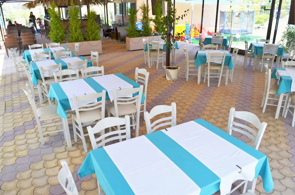 almyrikia Fish Tavern Cafe Bar Restaurant in Limenária