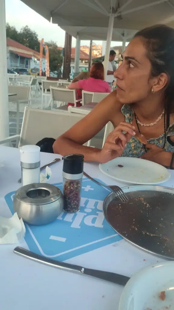 Pizza Amici_Limenária_slider_image_2