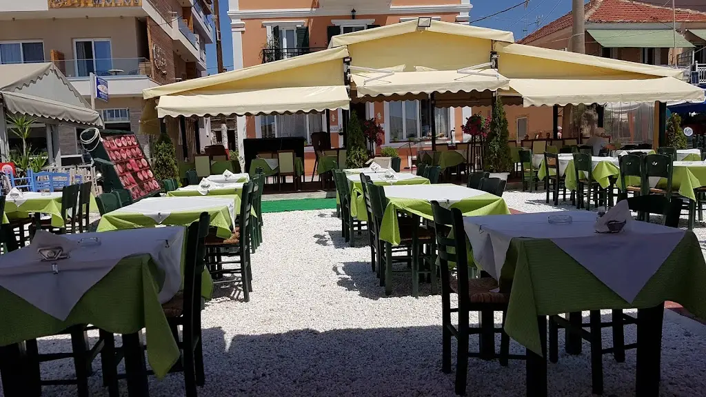 Palataki Restaurant_Limenária_slider_image_1