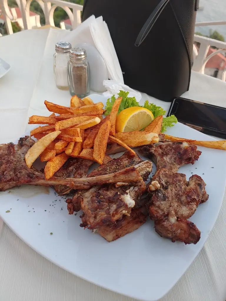 Menü_Gatos Restaurant_Lesbos_Bild_5