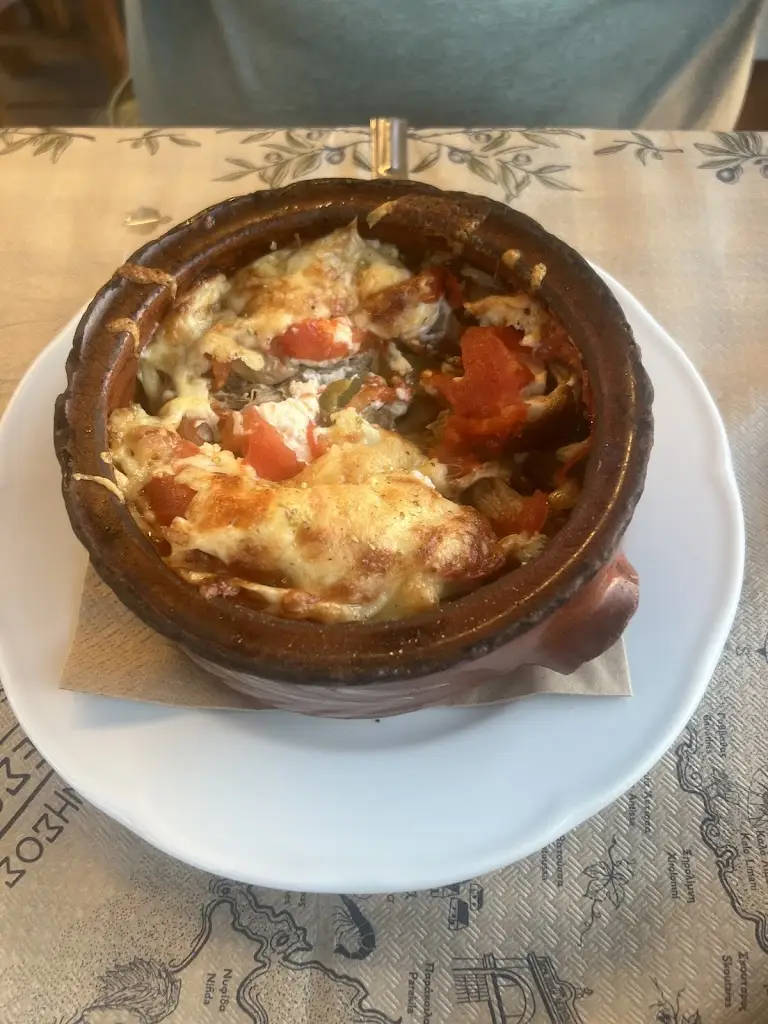 charley shaaz_REEF_Lesbos_Bewertung