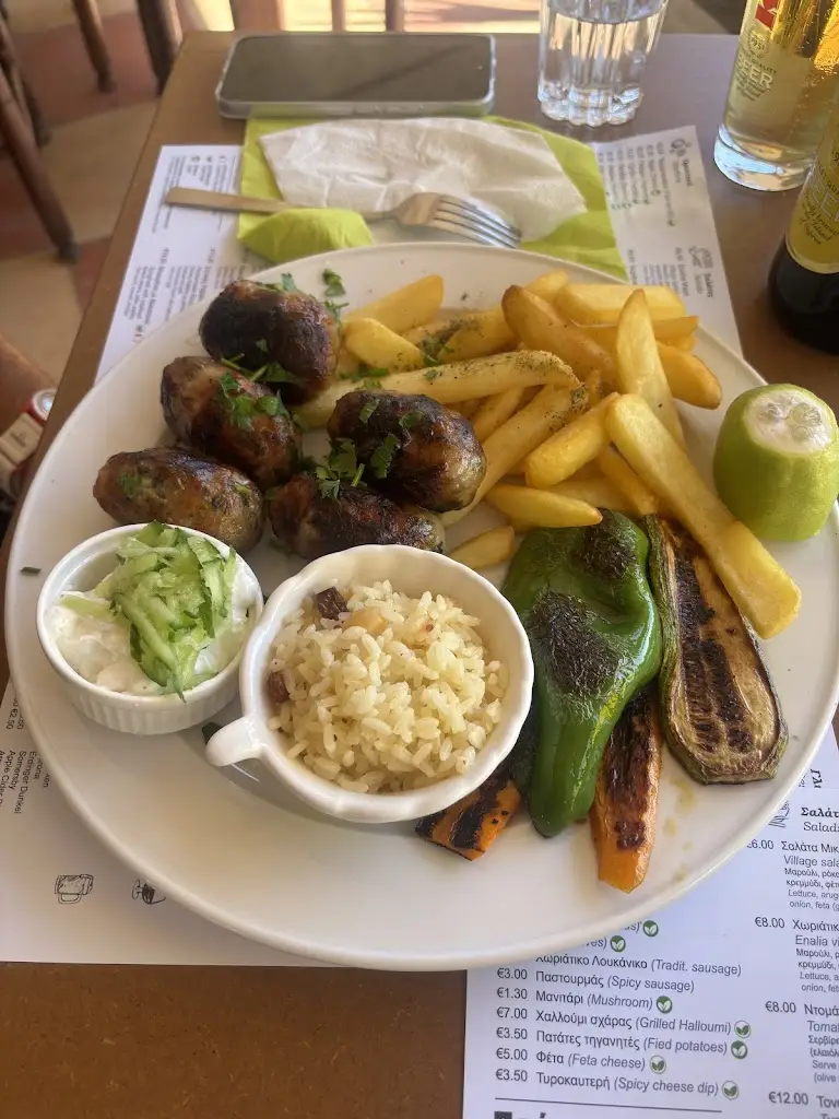 Ozan Şenbay_KALDERIMI_Lesbos_review