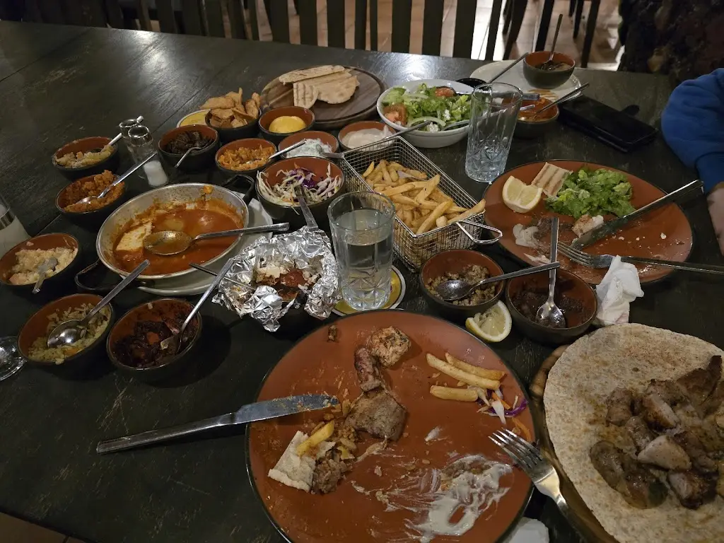 Ο Γαβρίλος - O Gavrilos_Lesbos_slider_image_2