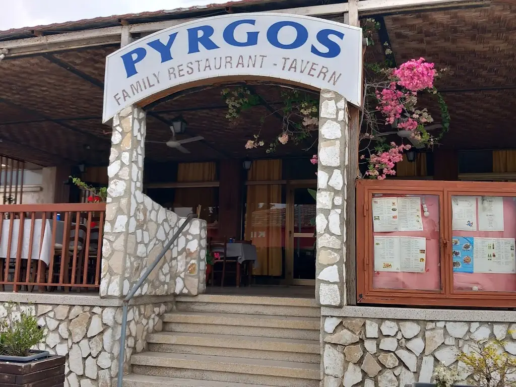 doğa Budak_CAPRICE KITCHEN BAR_Lesbos_Bewertung