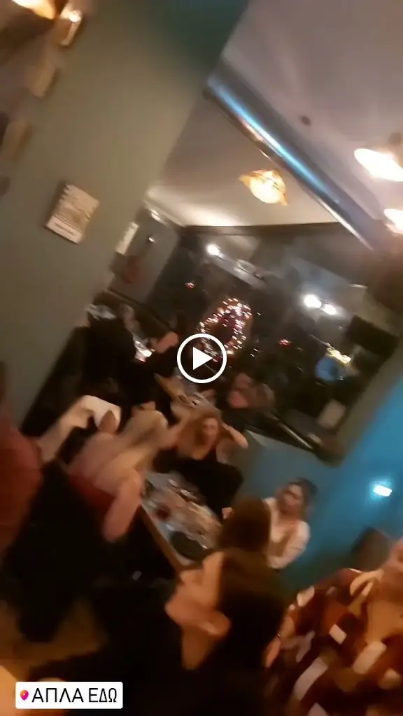 Απλά Εδώ Μεζεδοπωλείο Ηλιούπολη_Ilioúpoli_slider_image_2