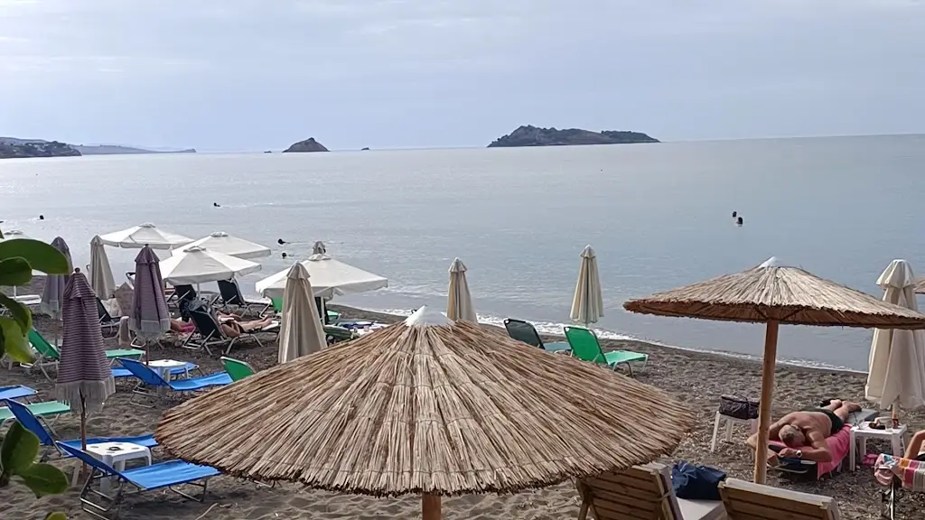 Eden_Lesbos_slider_image_2