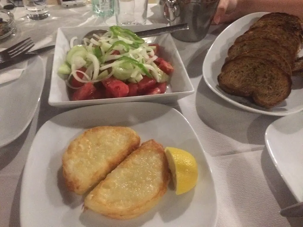 Malathra Restaurant_Lesbos_slider_image_2