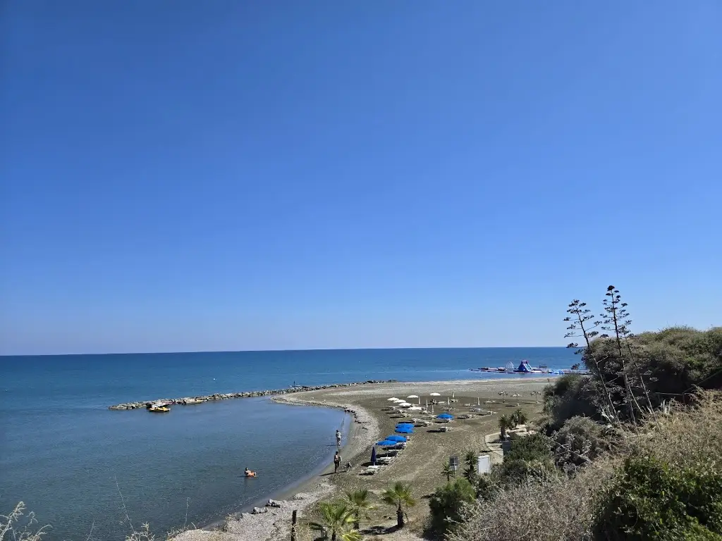 Sarandos_Lesbos_slider_image_3