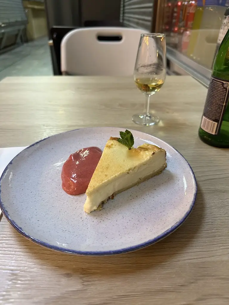 Tricia Halstead_Marina grill house restaurant_Lesbos_review