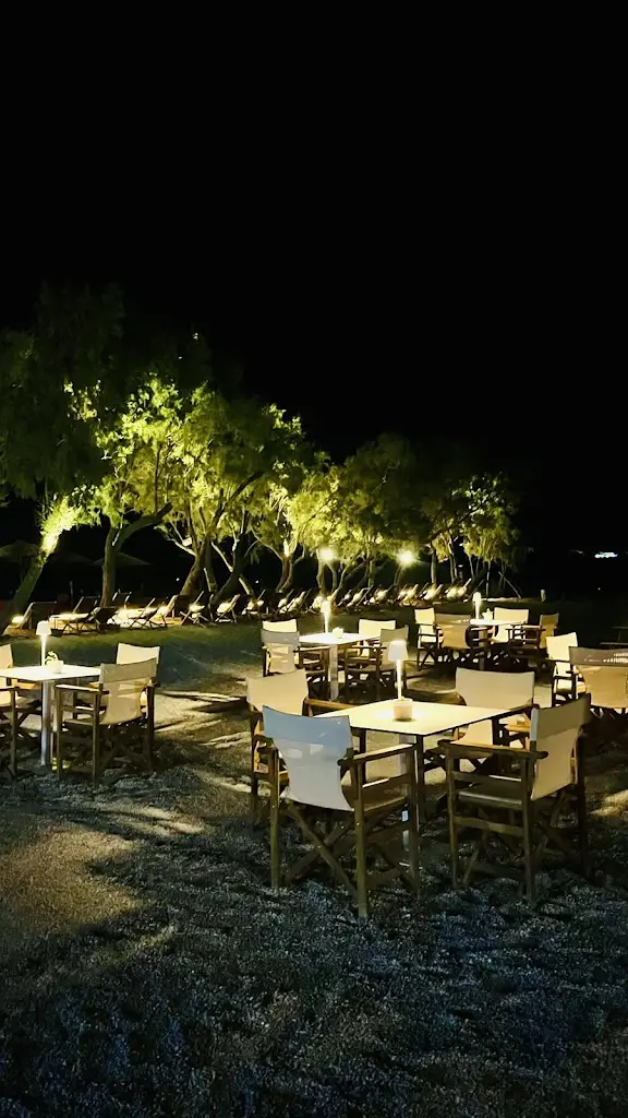 ISALOS Beach Bar Restaurant_Lesbos_slider_image_3